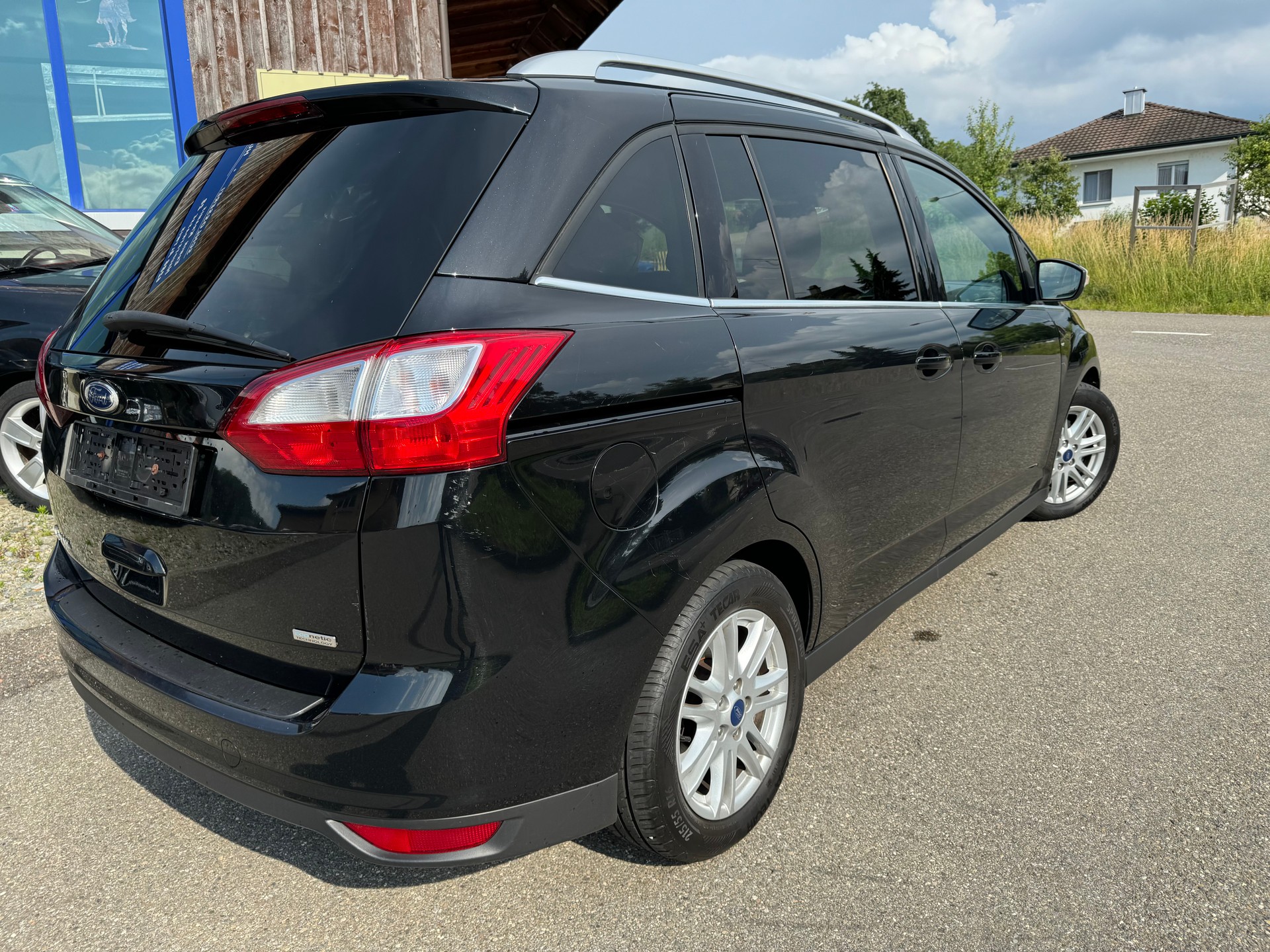 FORD Grand C-Max 1.0 SCTi Carving-image-2