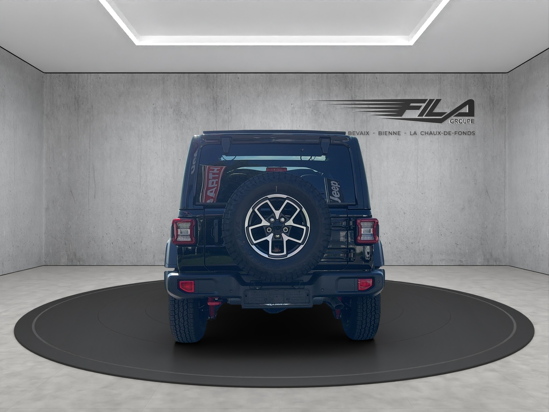 JEEP WRANGLER 2.0 Turbo Rubicon Power Unlimited-showroom-element-3
