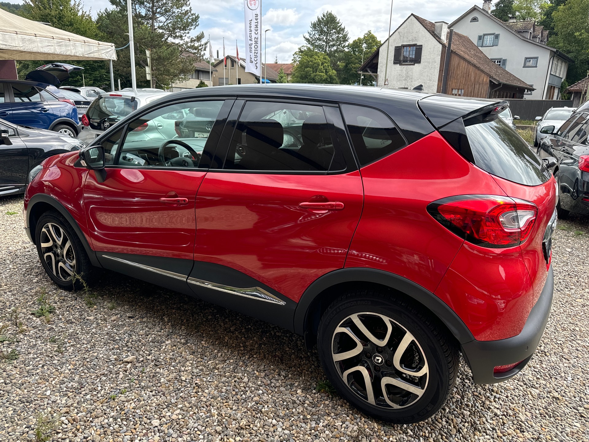 RENAULT CAPTUR  1.5 dCi, 110 PS-image-8