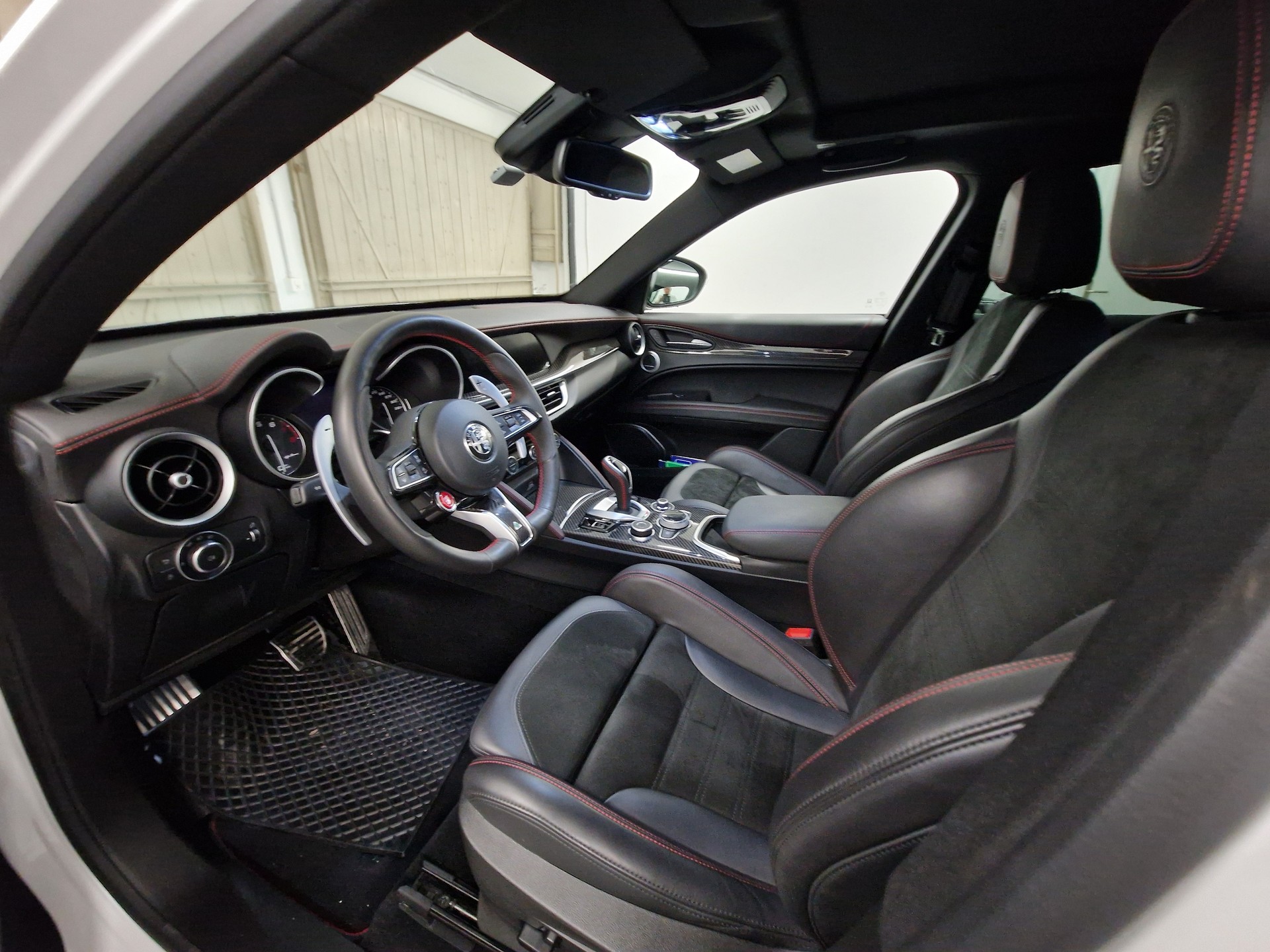 ALFA ROMEO Stelvio 2.9 V6 Quadrifoglio Q4 Automatic-image-4