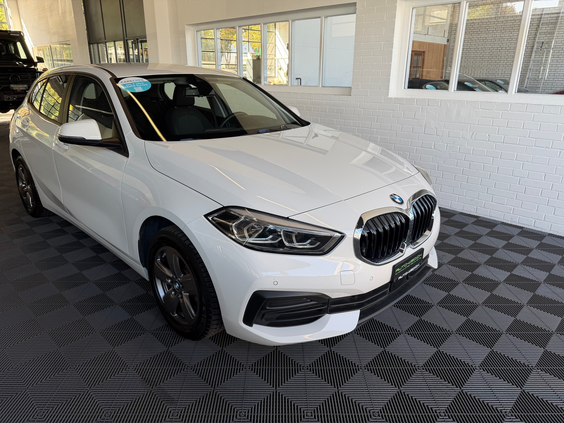 BMW 116d Steptronic-image-0
