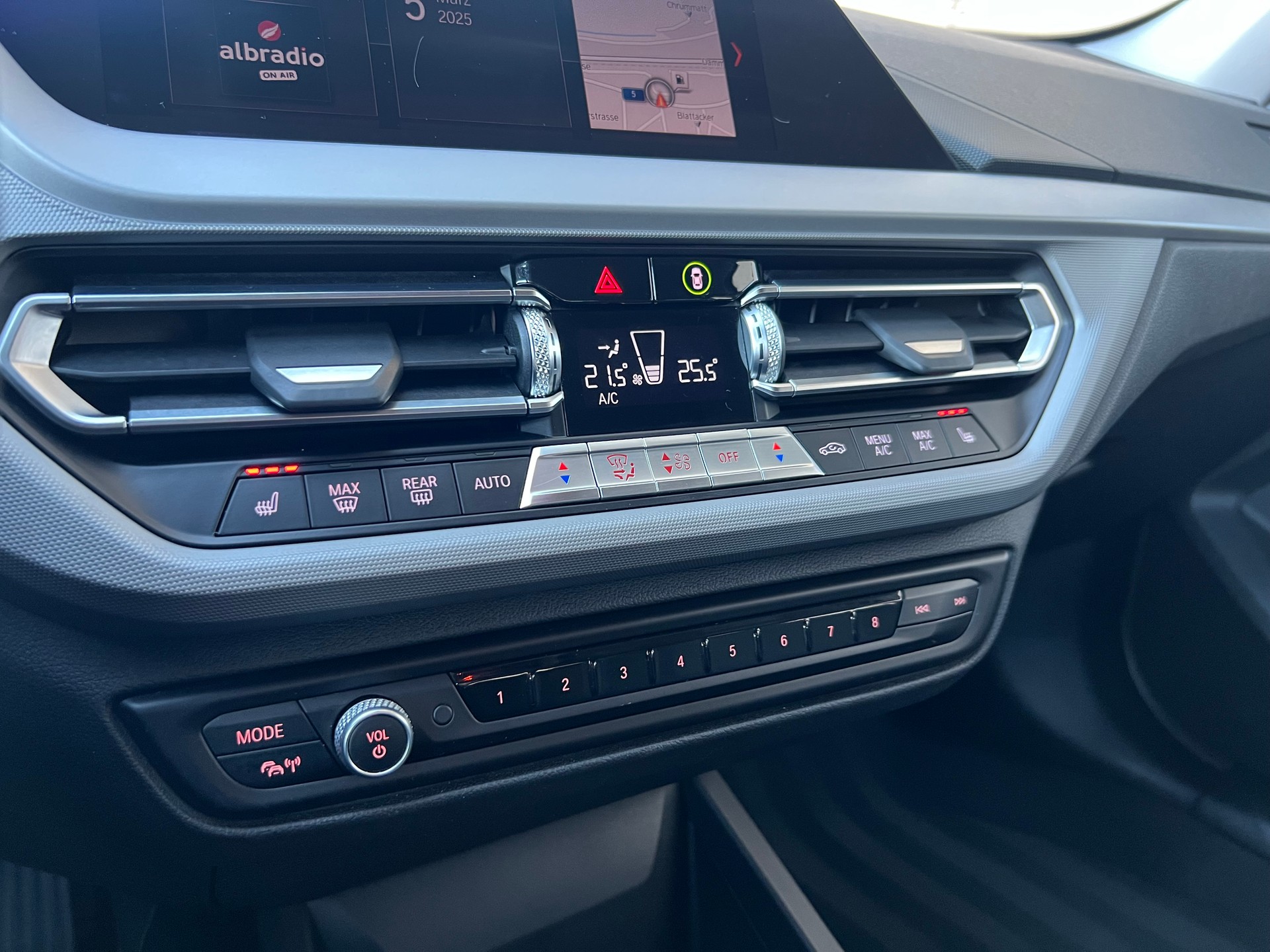 BMW 116d Steptronic-image-15