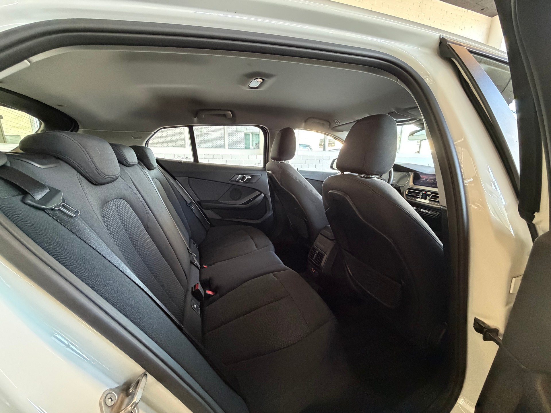 BMW 116d Steptronic-image-8