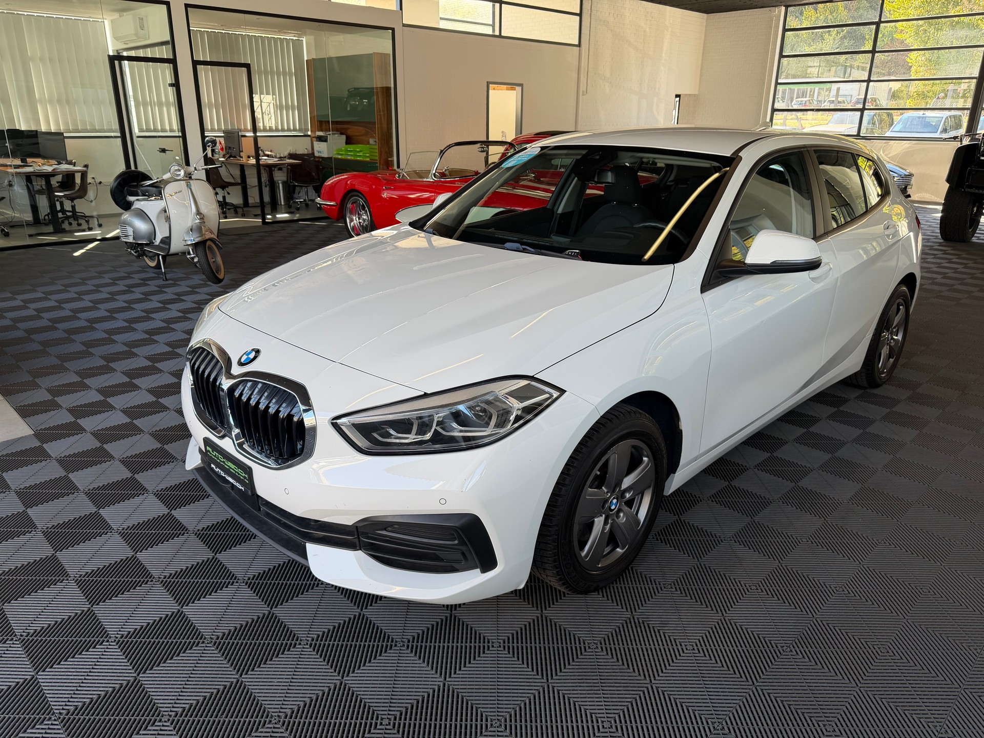 BMW 116d Steptronic-image-5