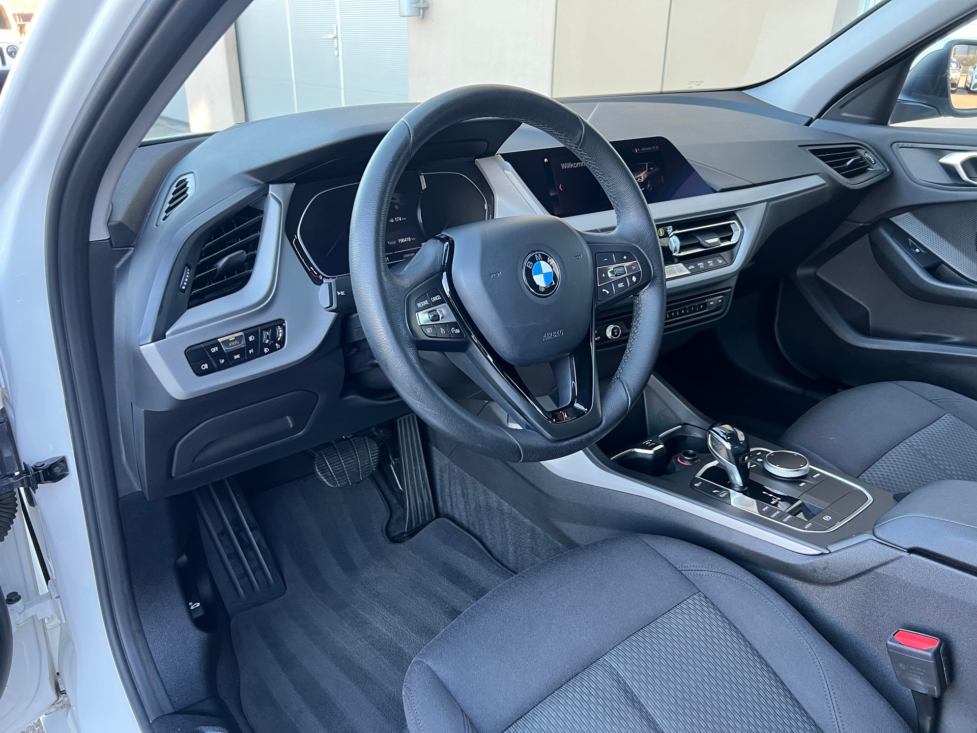 BMW 116d Steptronic-image-11