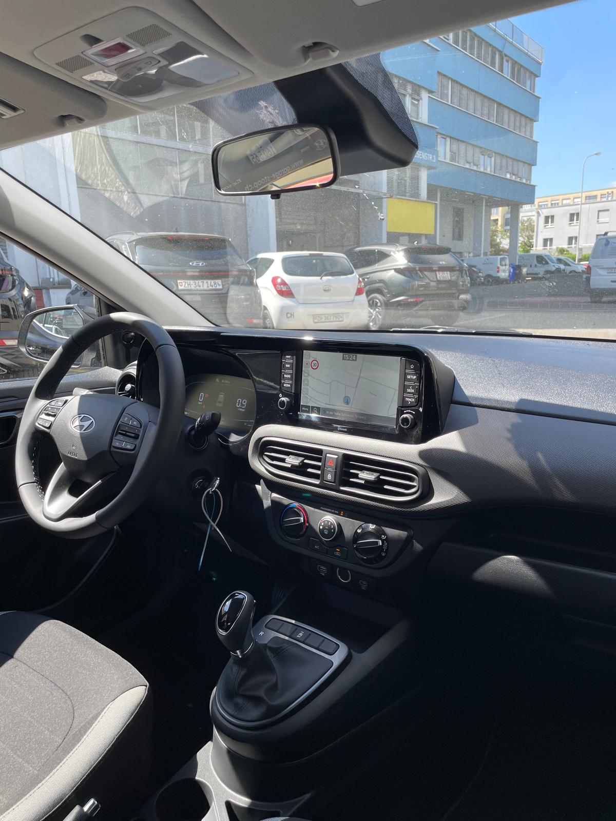 HYUNDAI i10 1.0 Origo AMT5-image-7