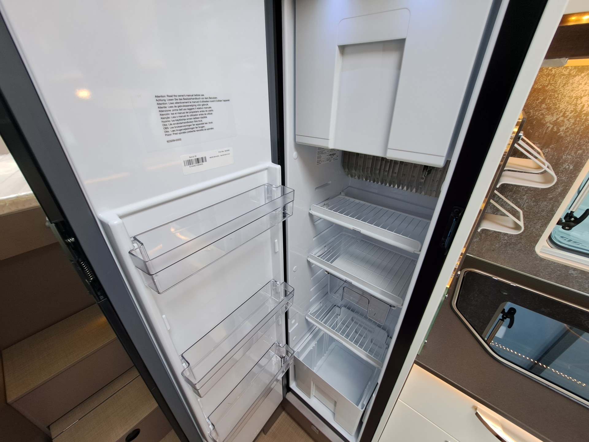 BÜRSTNER lyseo TD 690 G Harmony Line-image-3