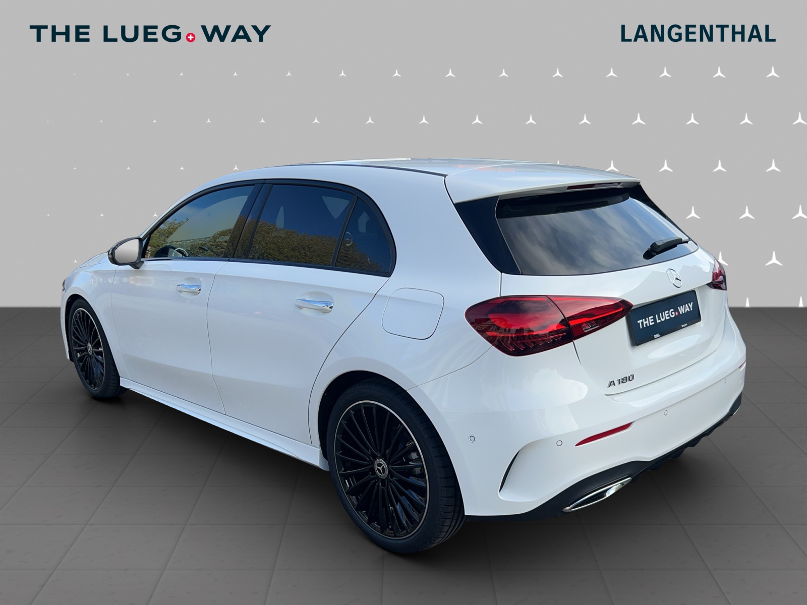 MERCEDES-BENZ A 180 7G-DCT-image-4