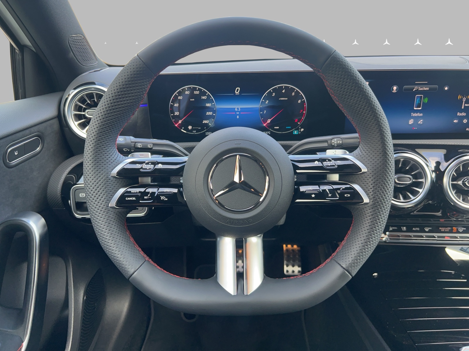 MERCEDES-BENZ A 180 7G-DCT-image-12