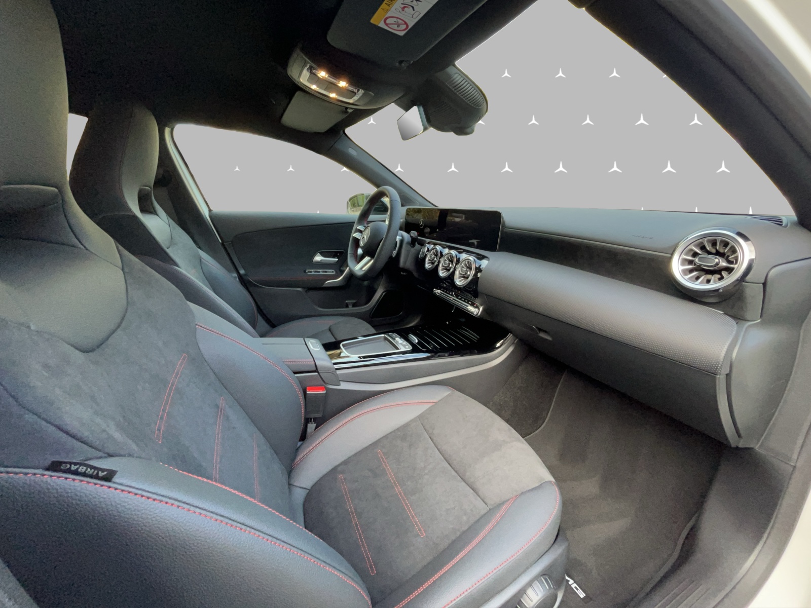 MERCEDES-BENZ A 180 7G-DCT-image-11