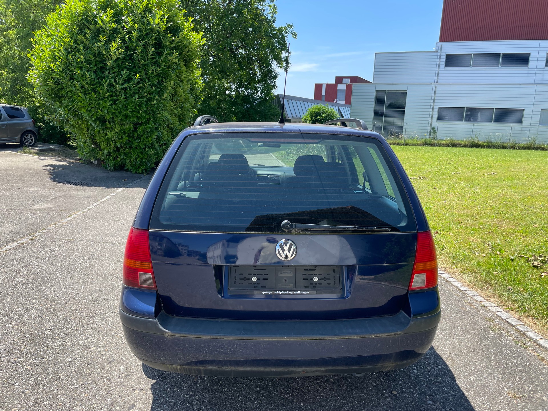 VW Golf Variant 1.6 16V Trendline-image-3