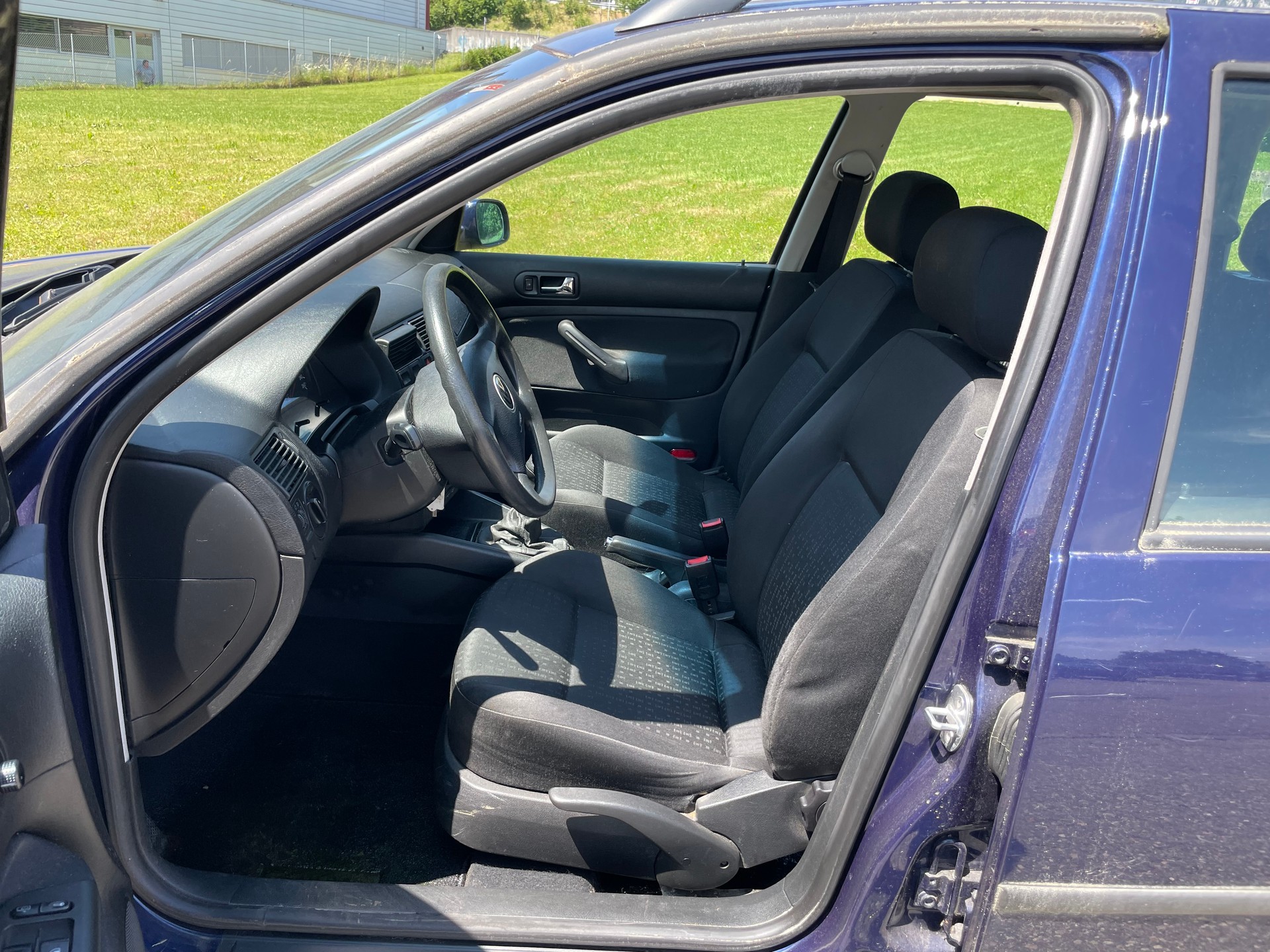 VW Golf Variant 1.6 16V Trendline-image-6