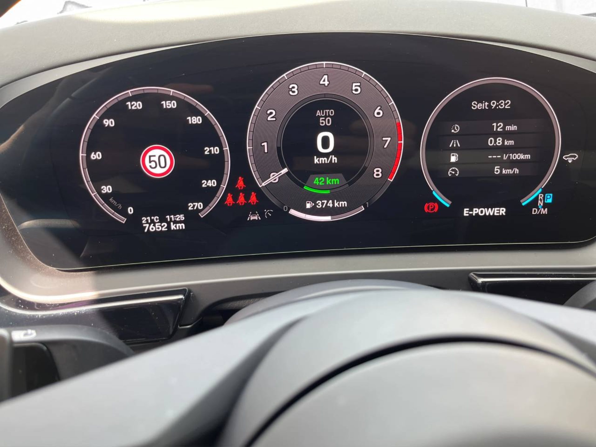 PORSCHE Cayenne E-Hybrid-image-14