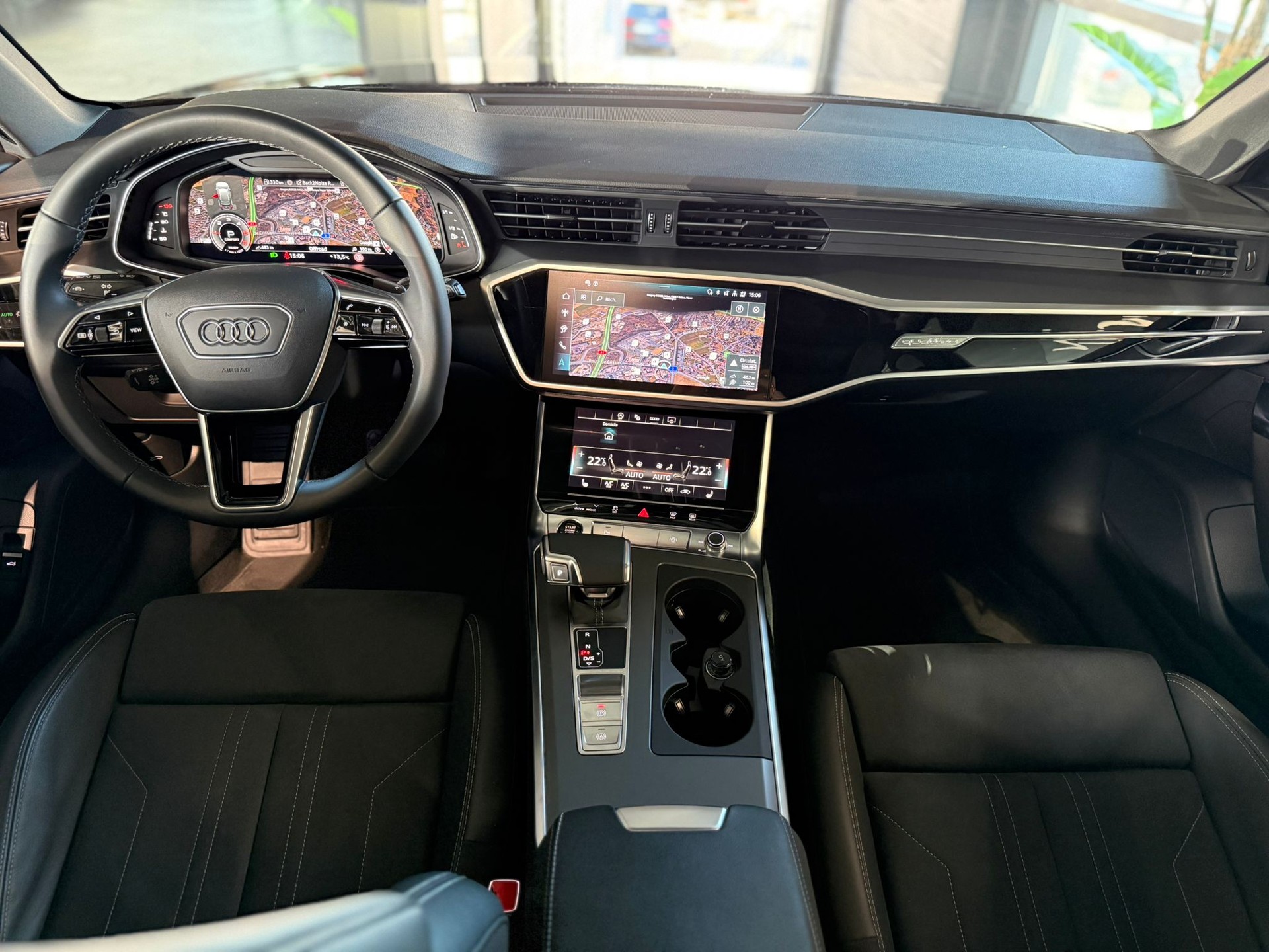 AUDI A6 Avant 40 TDI advanced S-tronic Quattro-image-4