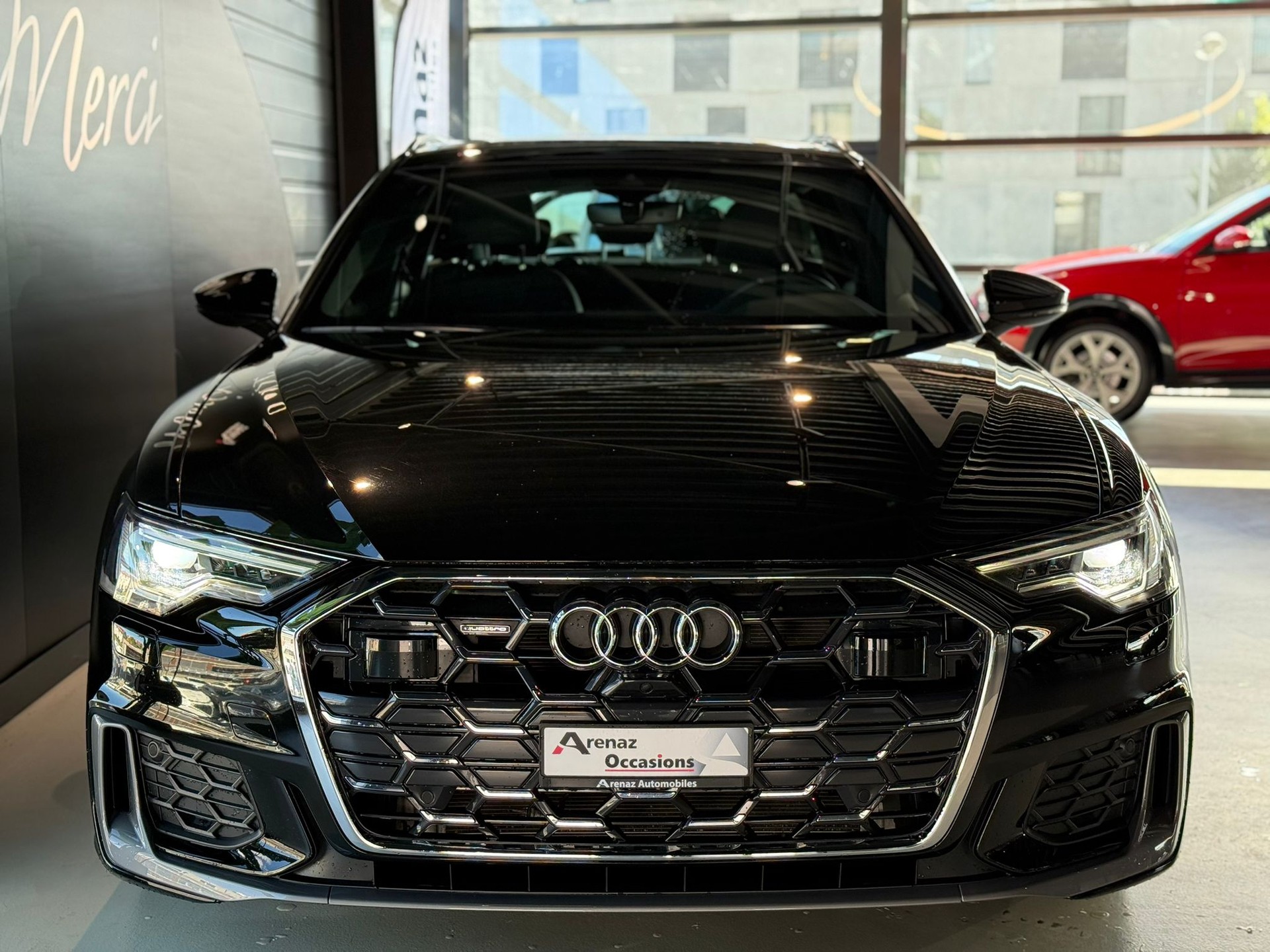 AUDI A6 Avant 40 TDI advanced S-tronic Quattro-image-2