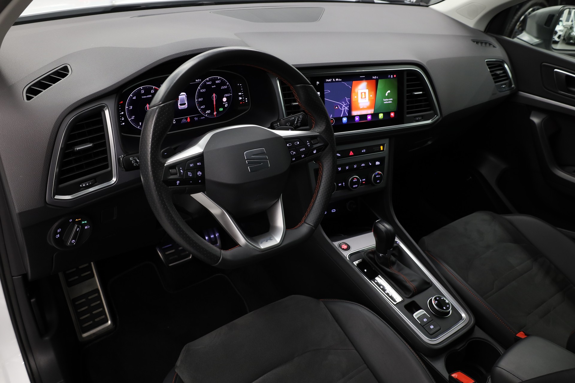 SEAT Ateca 2.0 TSI Hola FR 4Drive DSG-image-16