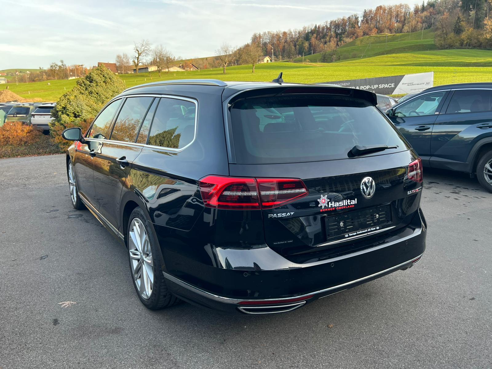 VW Passat Variant 2.0 TDI BMT High. DSG 4Motion-image-4