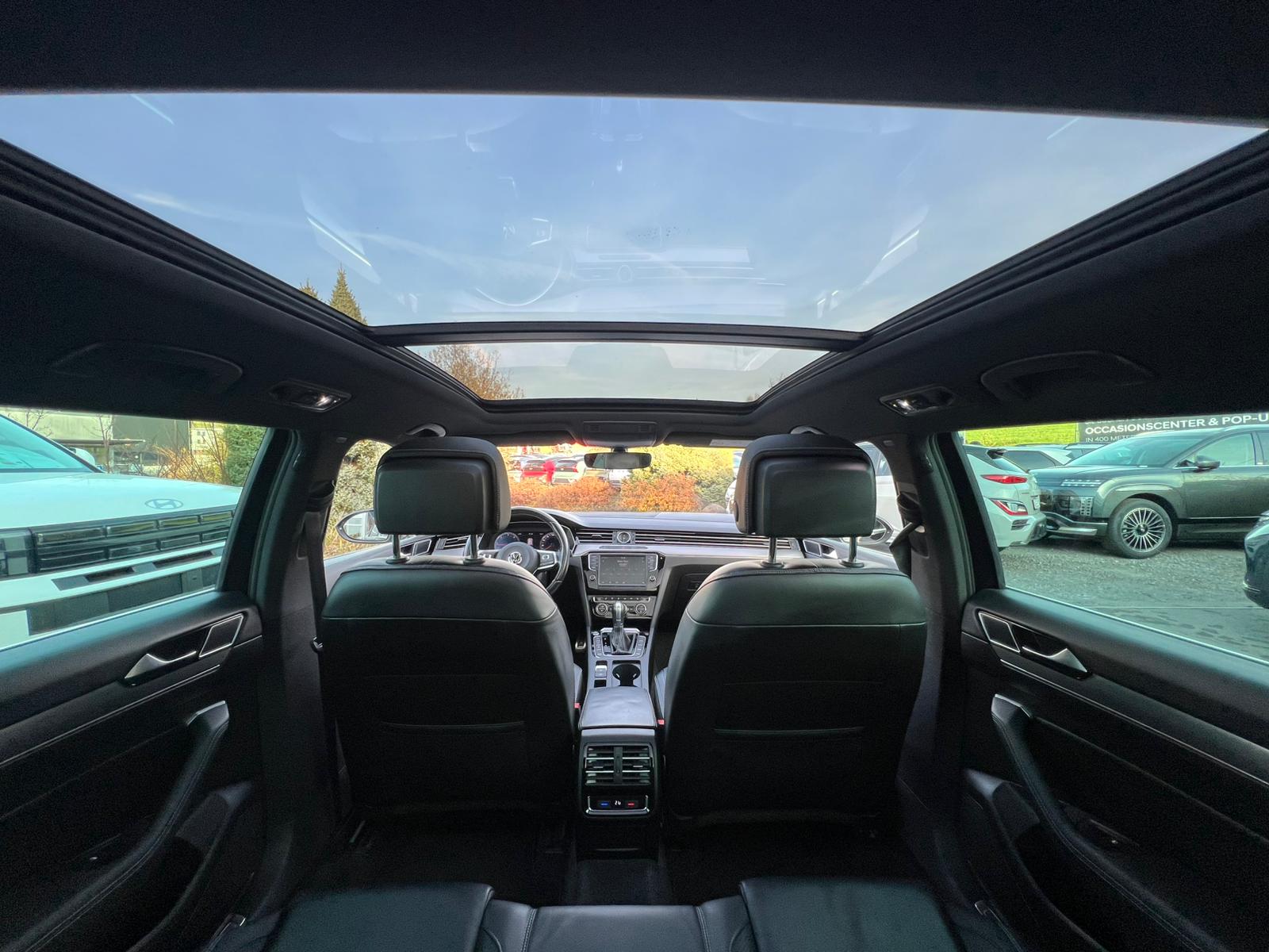 VW Passat Variant 2.0 TDI BMT High. DSG 4Motion-image-11