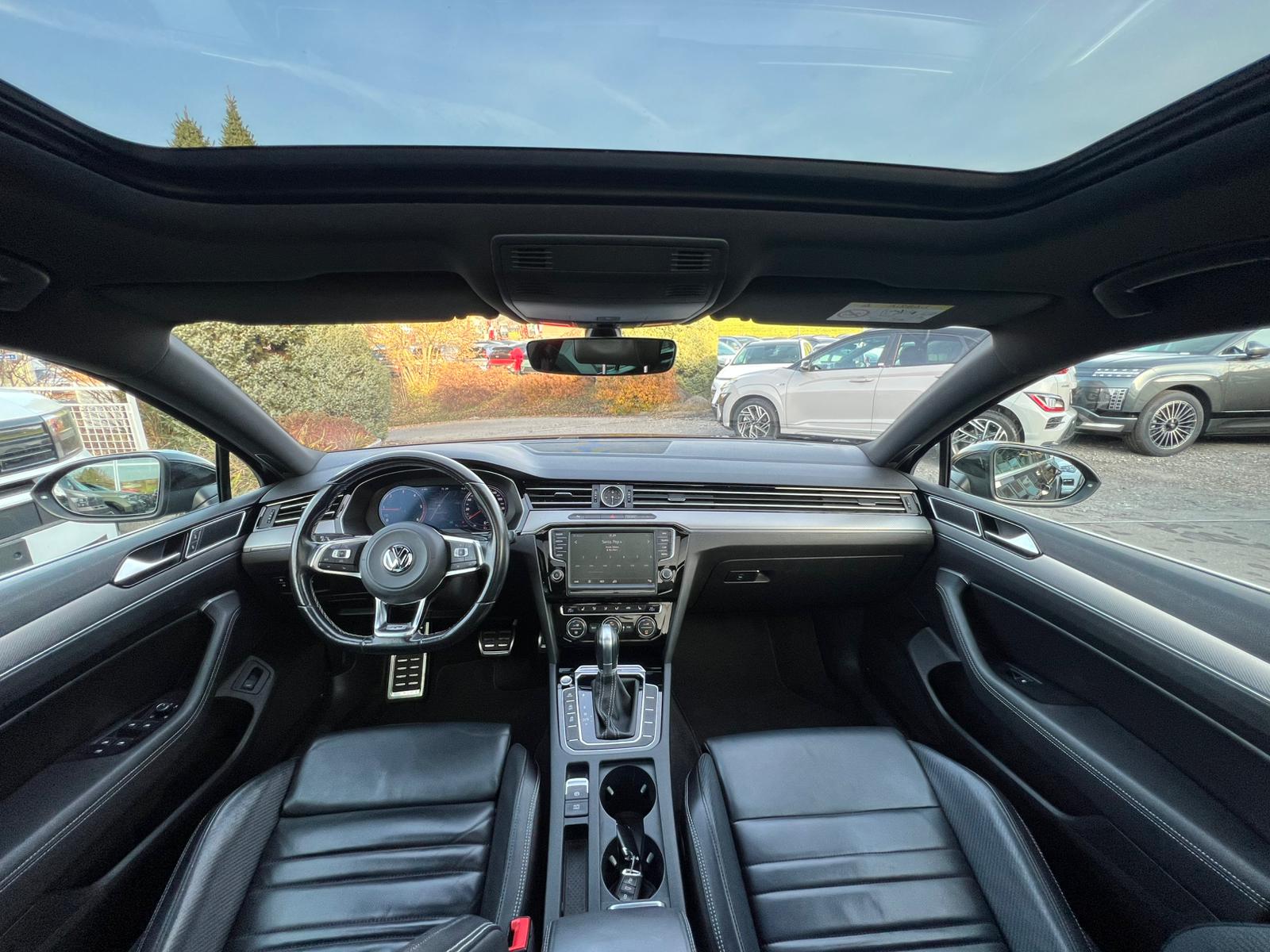 VW Passat Variant 2.0 TDI BMT High. DSG 4Motion-image-8