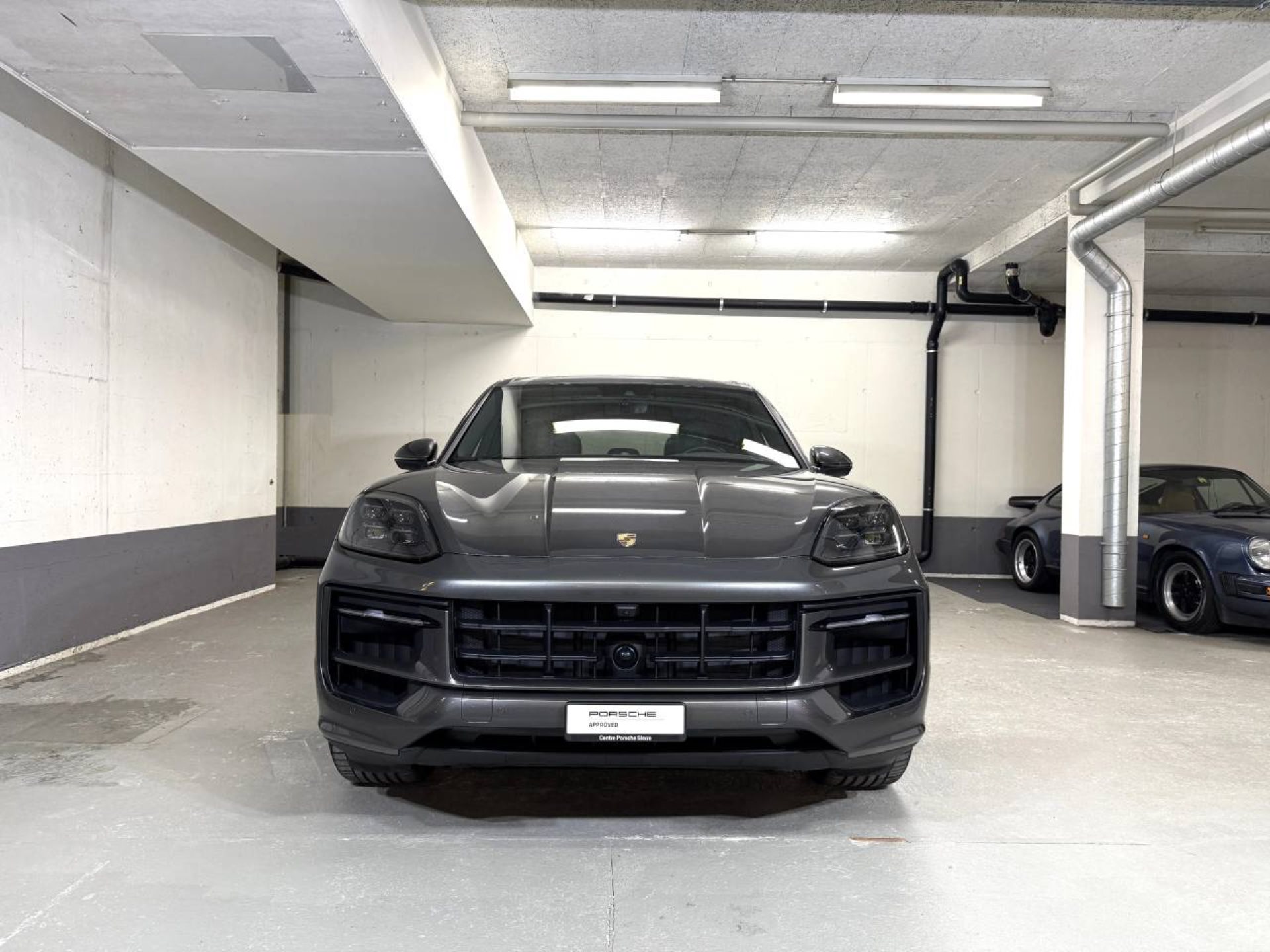 PORSCHE Cayenne-image-8
