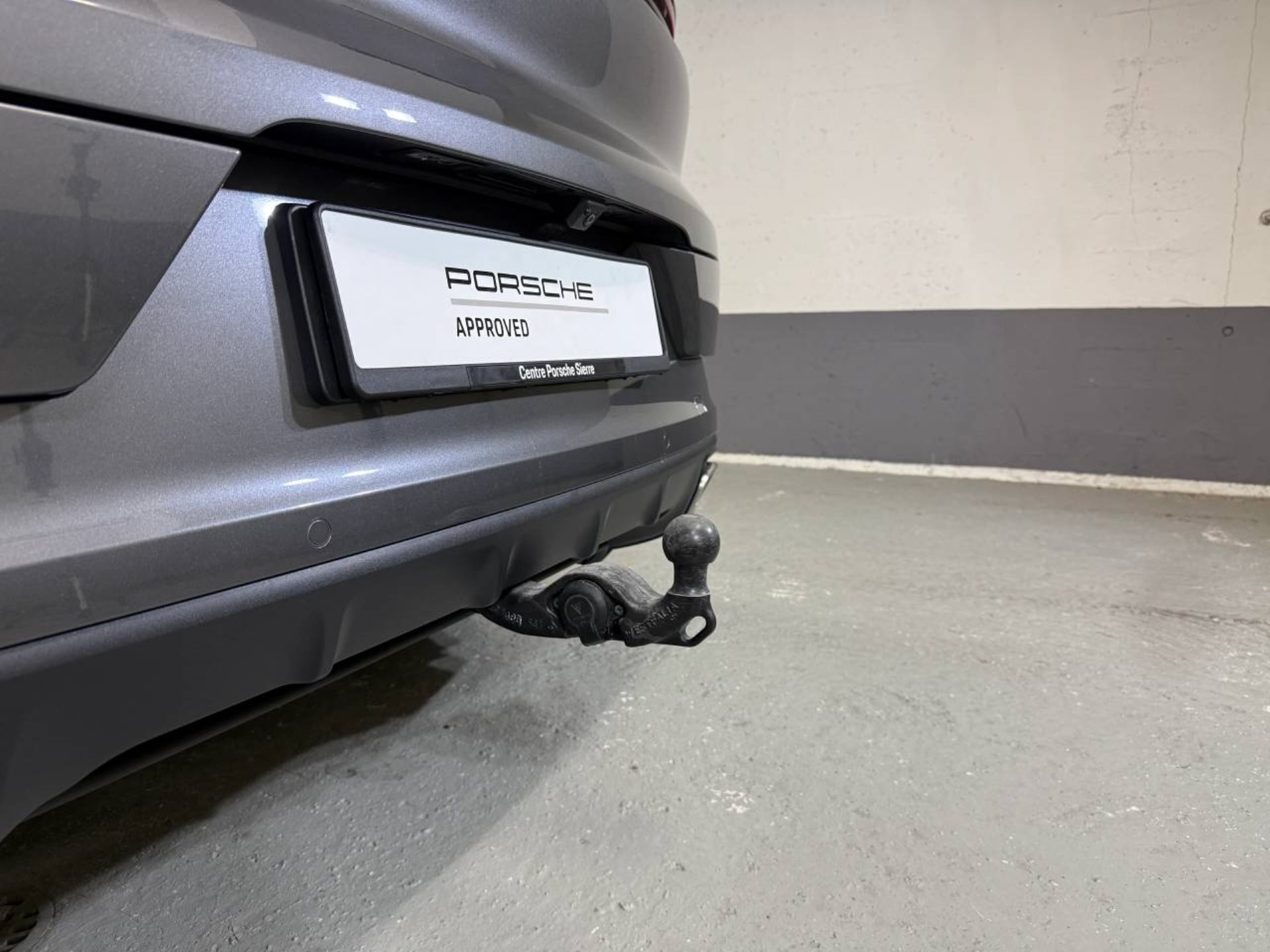 PORSCHE Cayenne-image-22