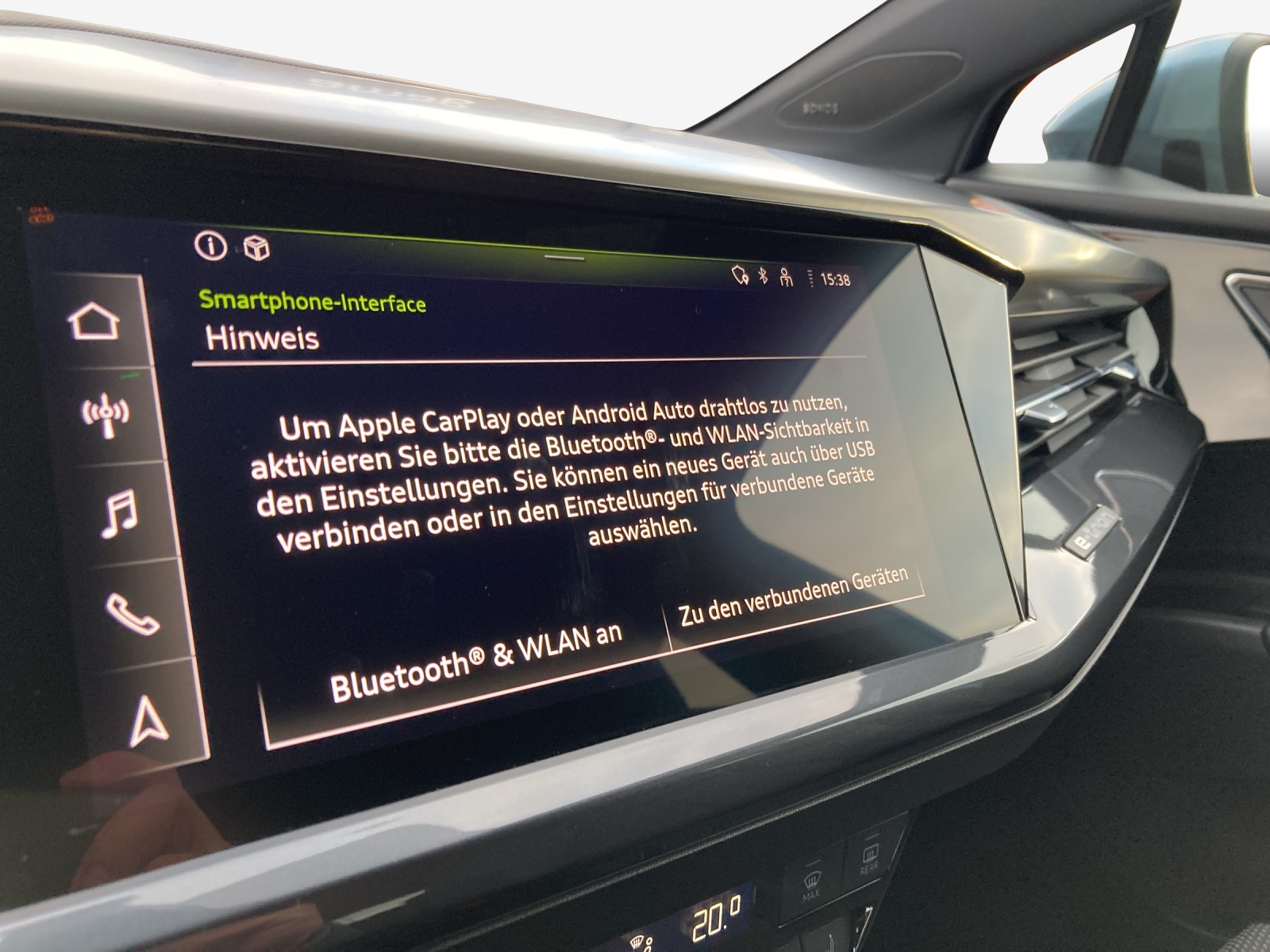 AUDI Q4 e-tron 50 quattro-image-15