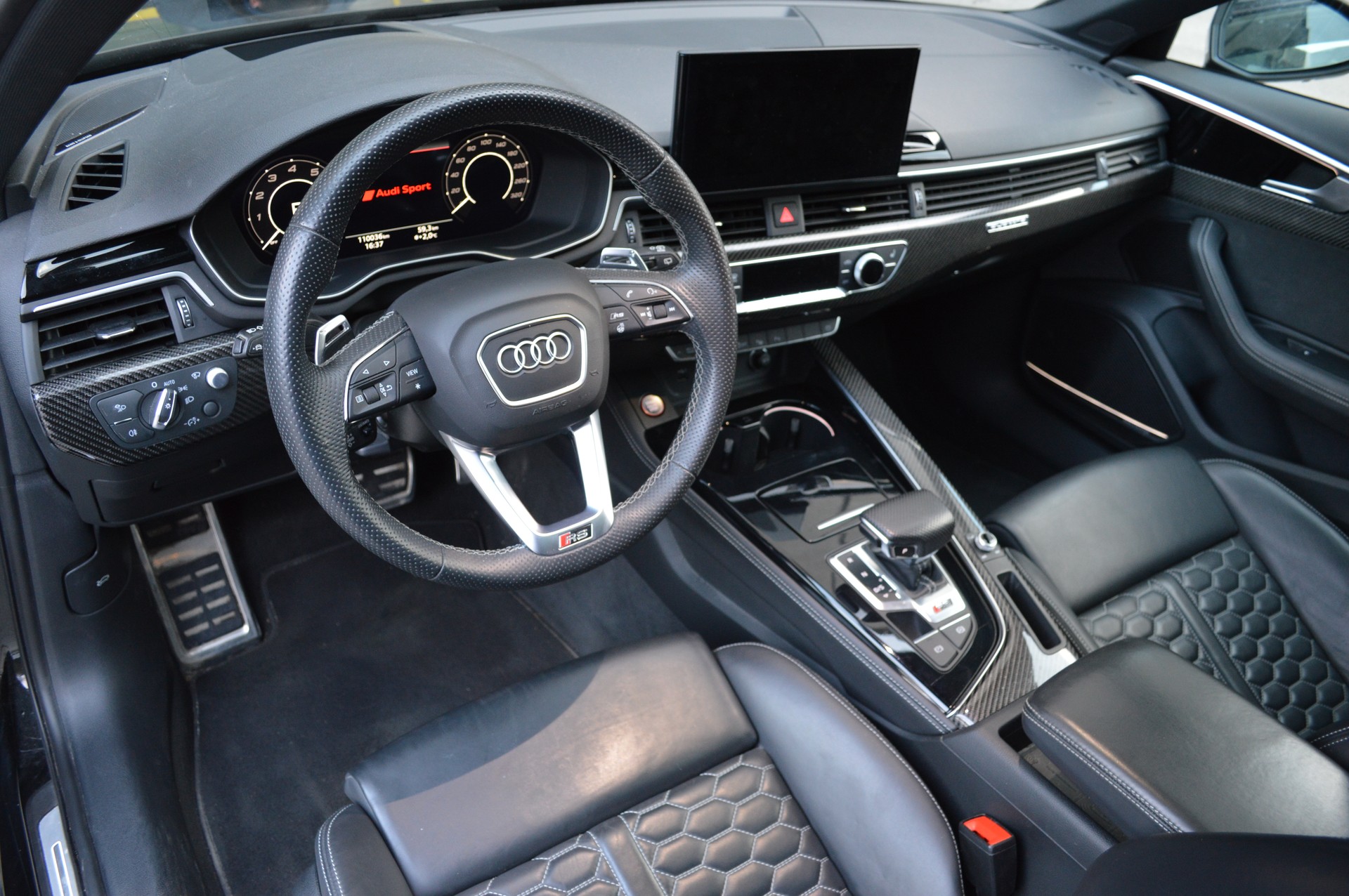 AUDI RS4 Avant quattro tiptronic-image-14