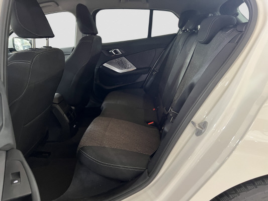 BMW 116 Steptronic-image-9