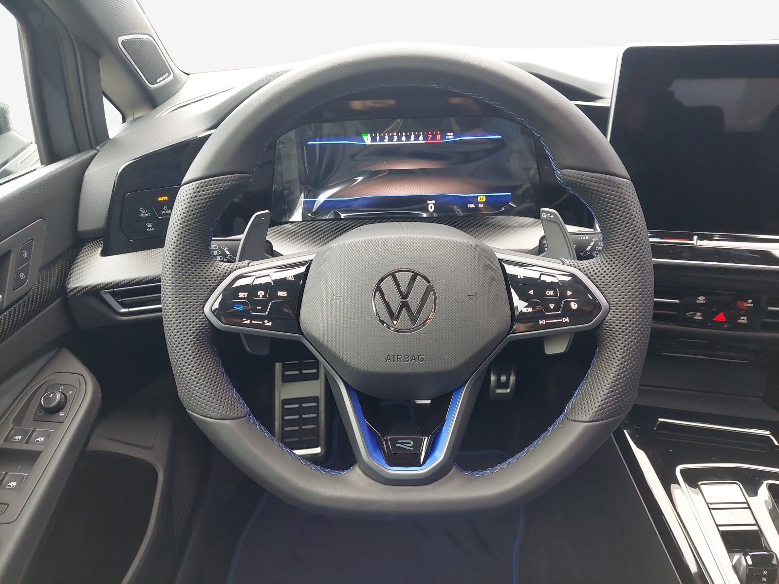 VW Golf 2.0 TSI R DSG 4 Motion-image-9
