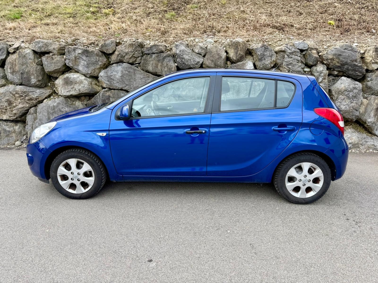 HYUNDAI i20 1.2 Style-image-4