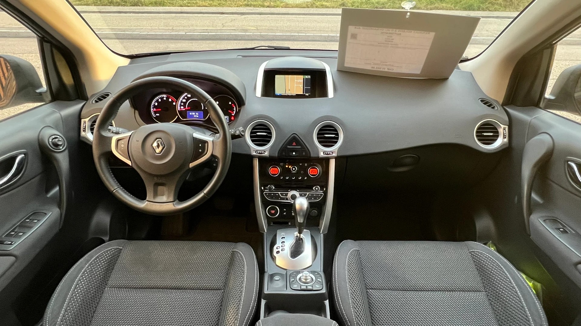 RENAULT KOLEOS 2.0 dCi DYNAMIQUE 4x4 AUTOMATIC l 150 PS-image-16