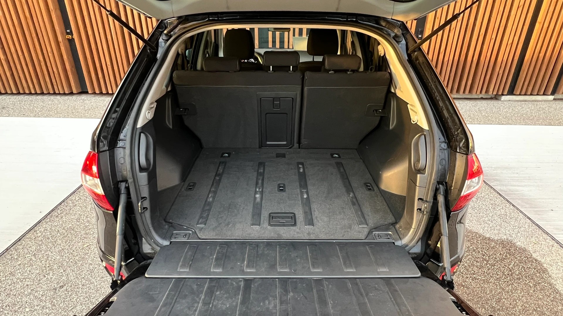 RENAULT KOLEOS 2.0 dCi DYNAMIQUE 4x4 AUTOMATIC l 150 PS-image-25