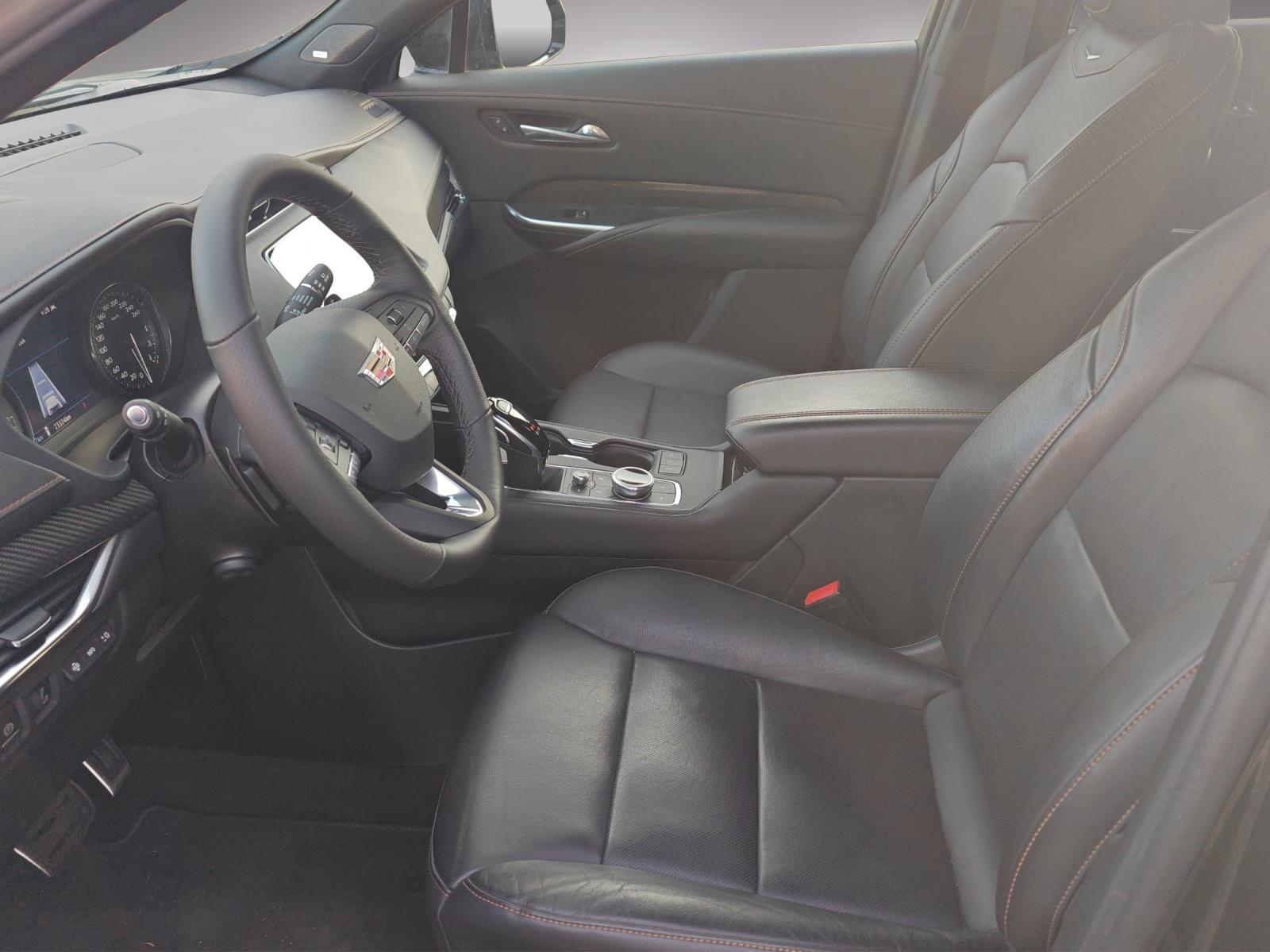CADILLAC XT4 2.0 T Sport AWD-image-9