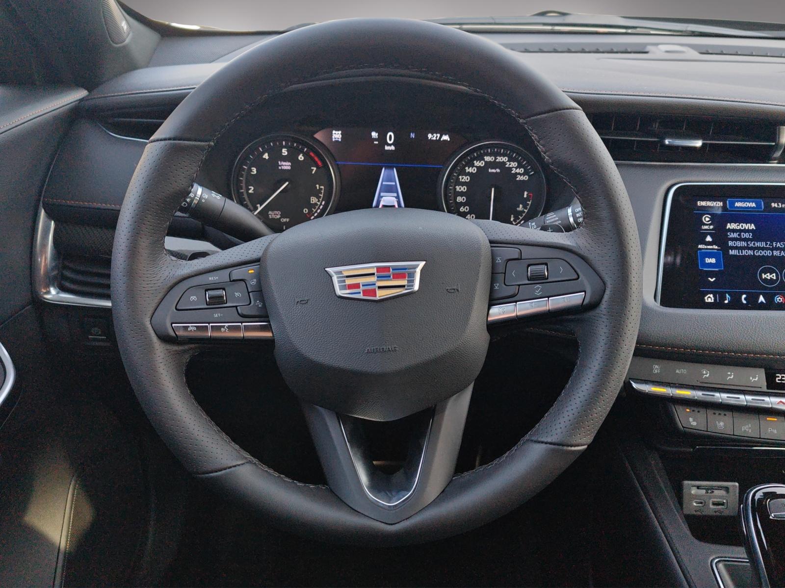 CADILLAC XT4 2.0 T Sport AWD-image-12