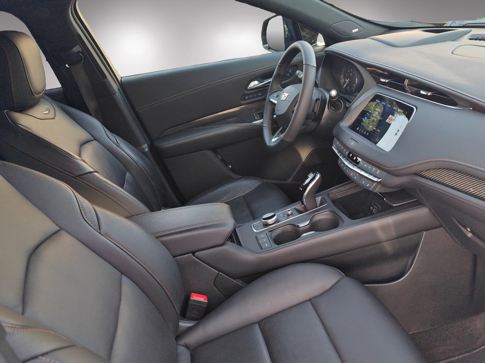 CADILLAC XT4 2.0 T Sport AWD-image-8