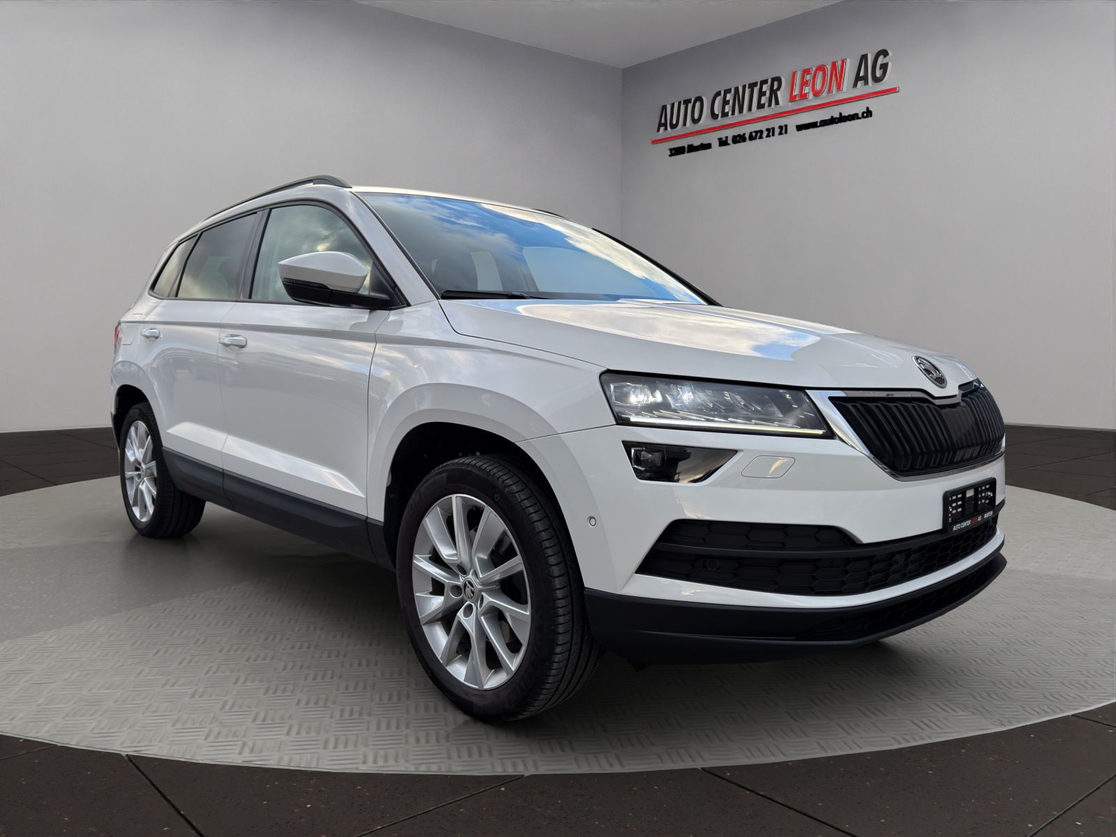 SKODA Karoq 2.0 TDI CR Style 4x4 DSG-image-7