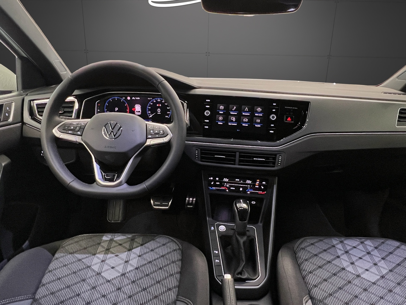VW Polo 1.0 TSI R-Line DSG-image-9