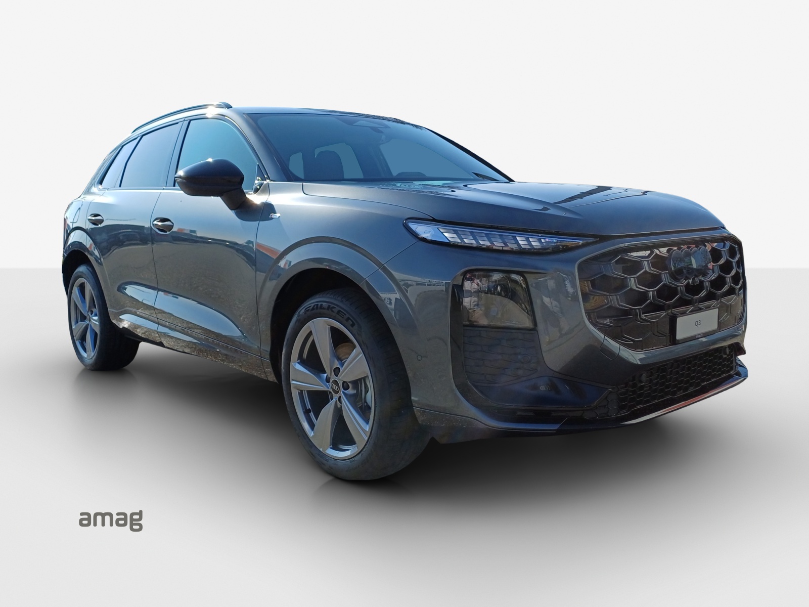 AUDI Q3 SUV 110 kW TFSI S tronic-image-5
