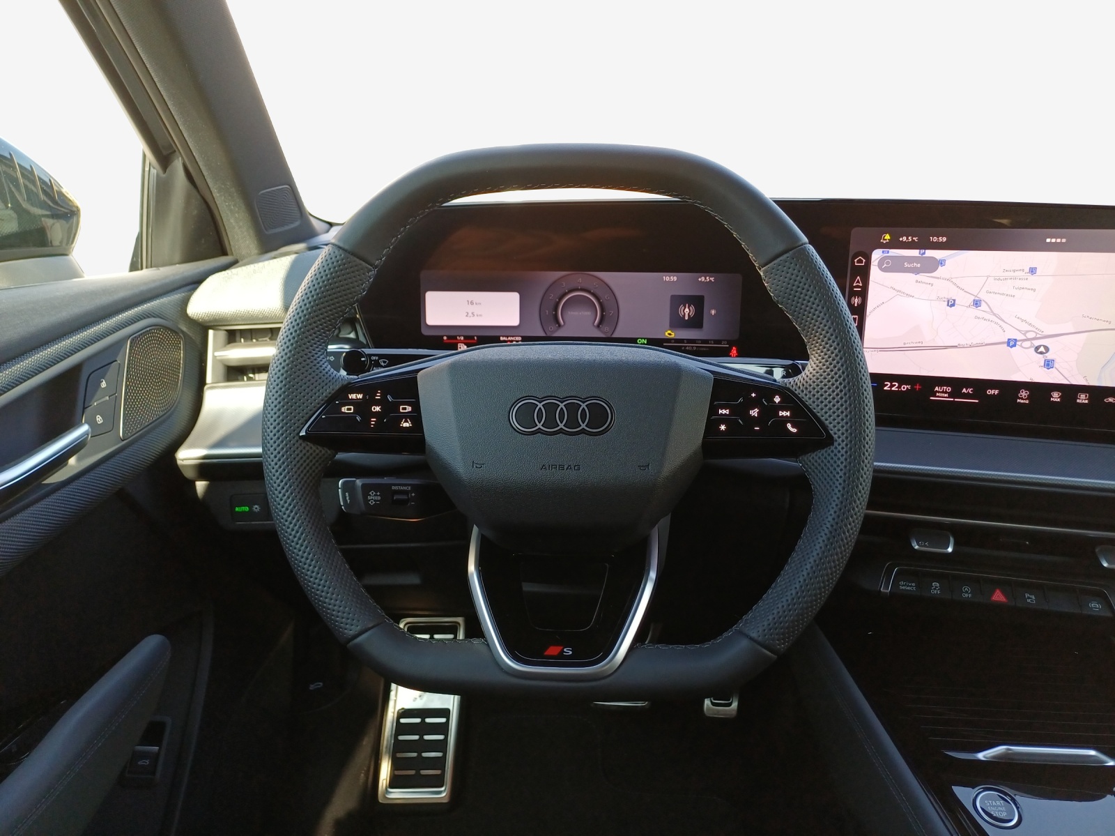 AUDI Q3 SUV 110 kW TFSI S tronic-image-9