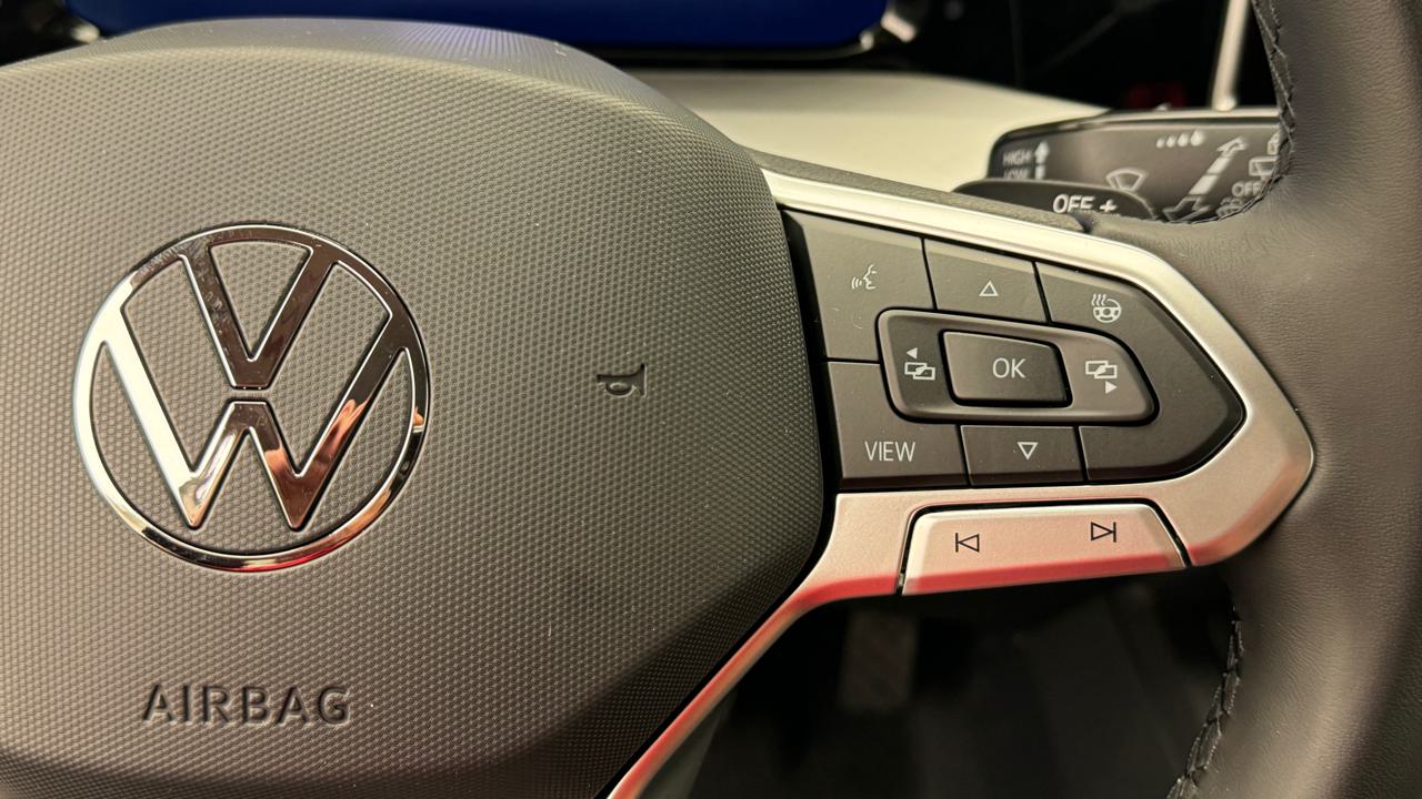 VW Golf VIII 1.5 TSI PHEV Limited-image-9