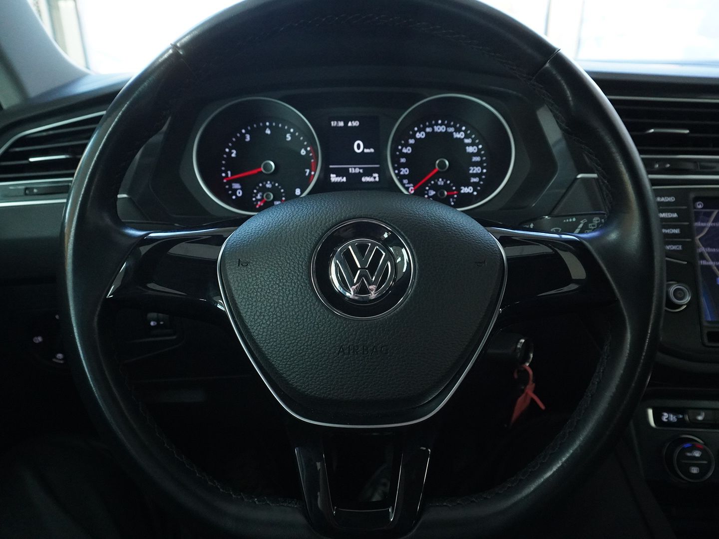 VW Tiguan 1.4TSI Trendline-image-6