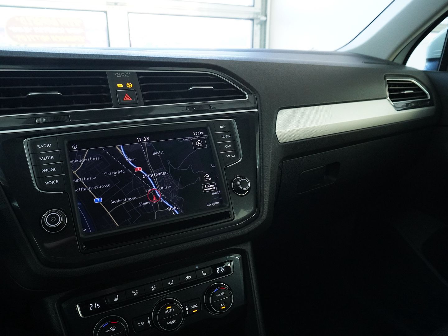 VW Tiguan 1.4TSI Trendline-image-3