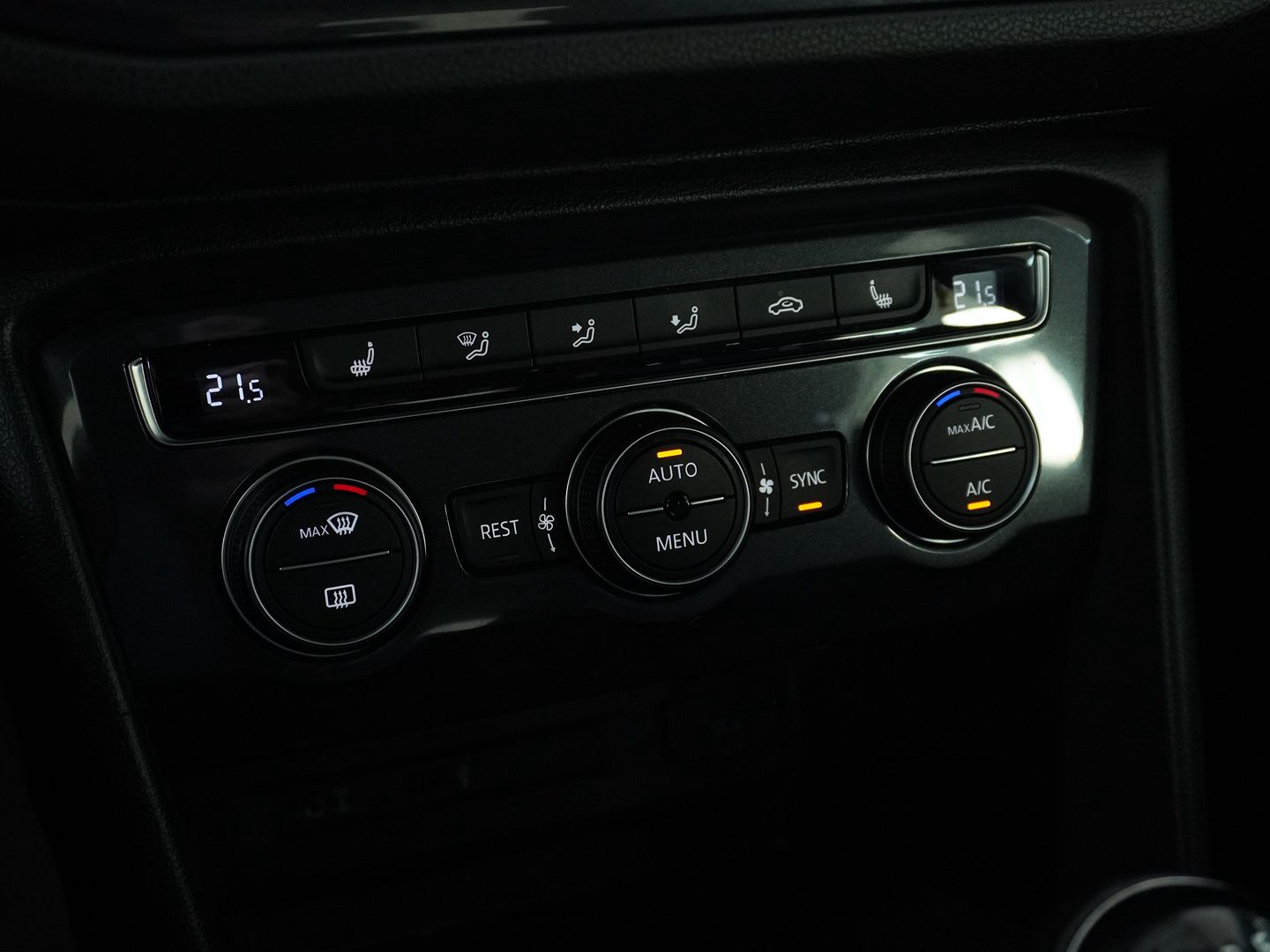 VW Tiguan 1.4TSI Trendline-image-7