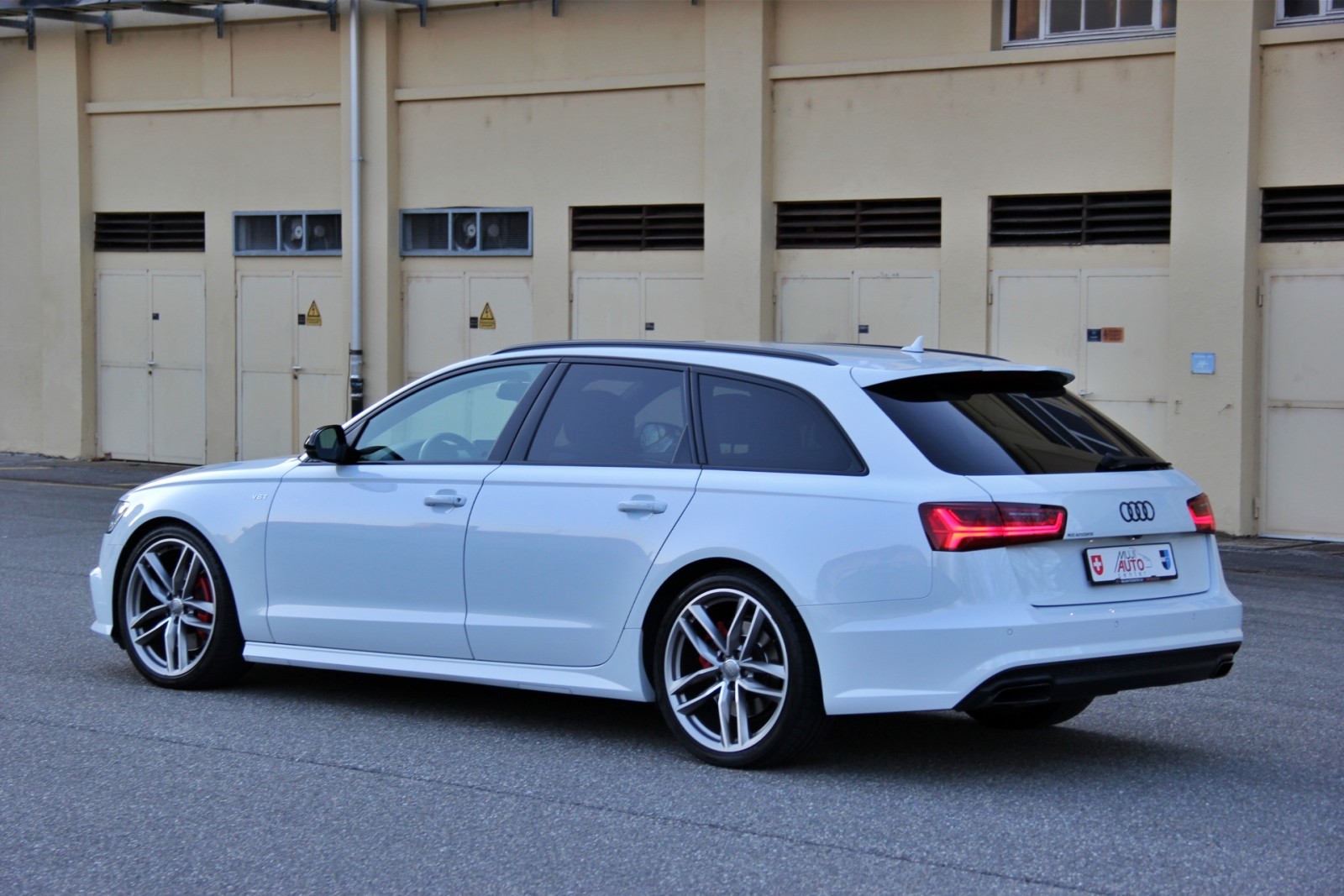 AUDI A6 Avant S-Line 3.0 BiTDI V6 qu. competition-image-2