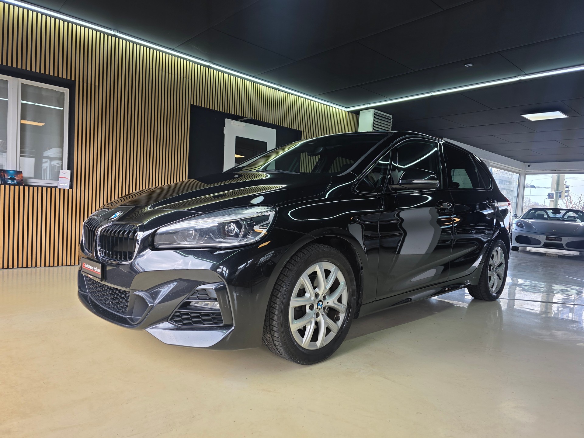 BMW 220i Active Tourer DKG M Sport LCI-image-2
