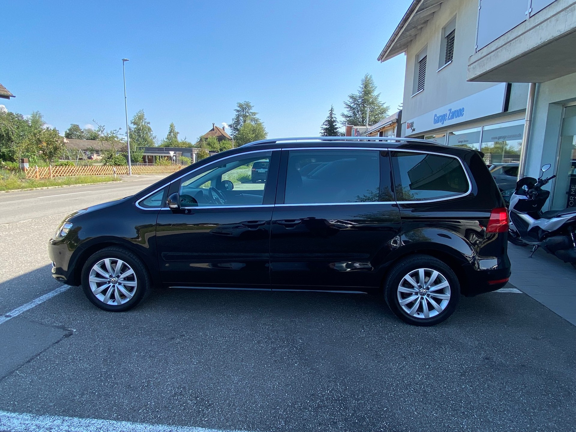 VW Sharan 2.0 TSI Highline DSG-image-5