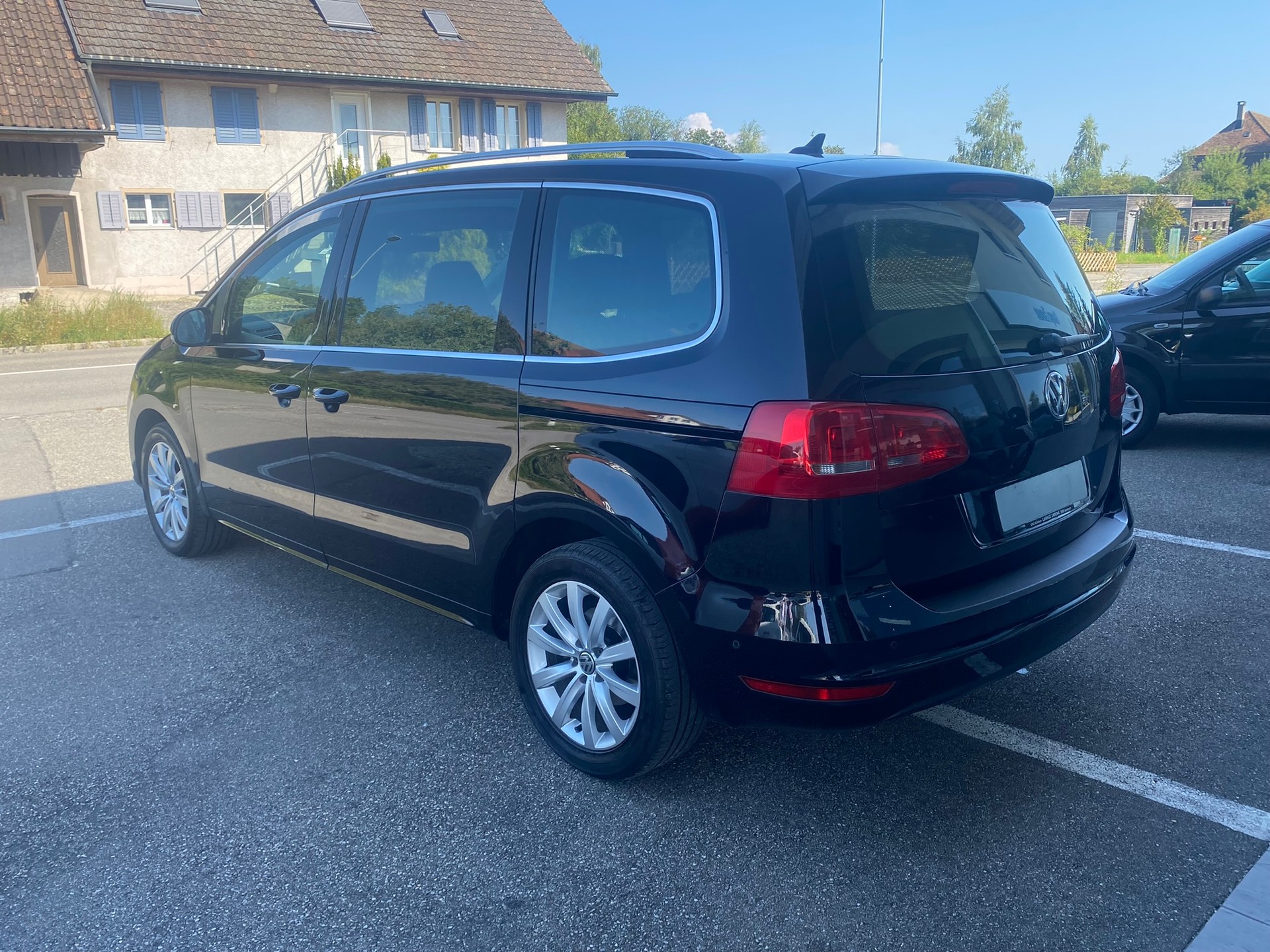 VW Sharan 2.0 TSI Highline DSG-image-4