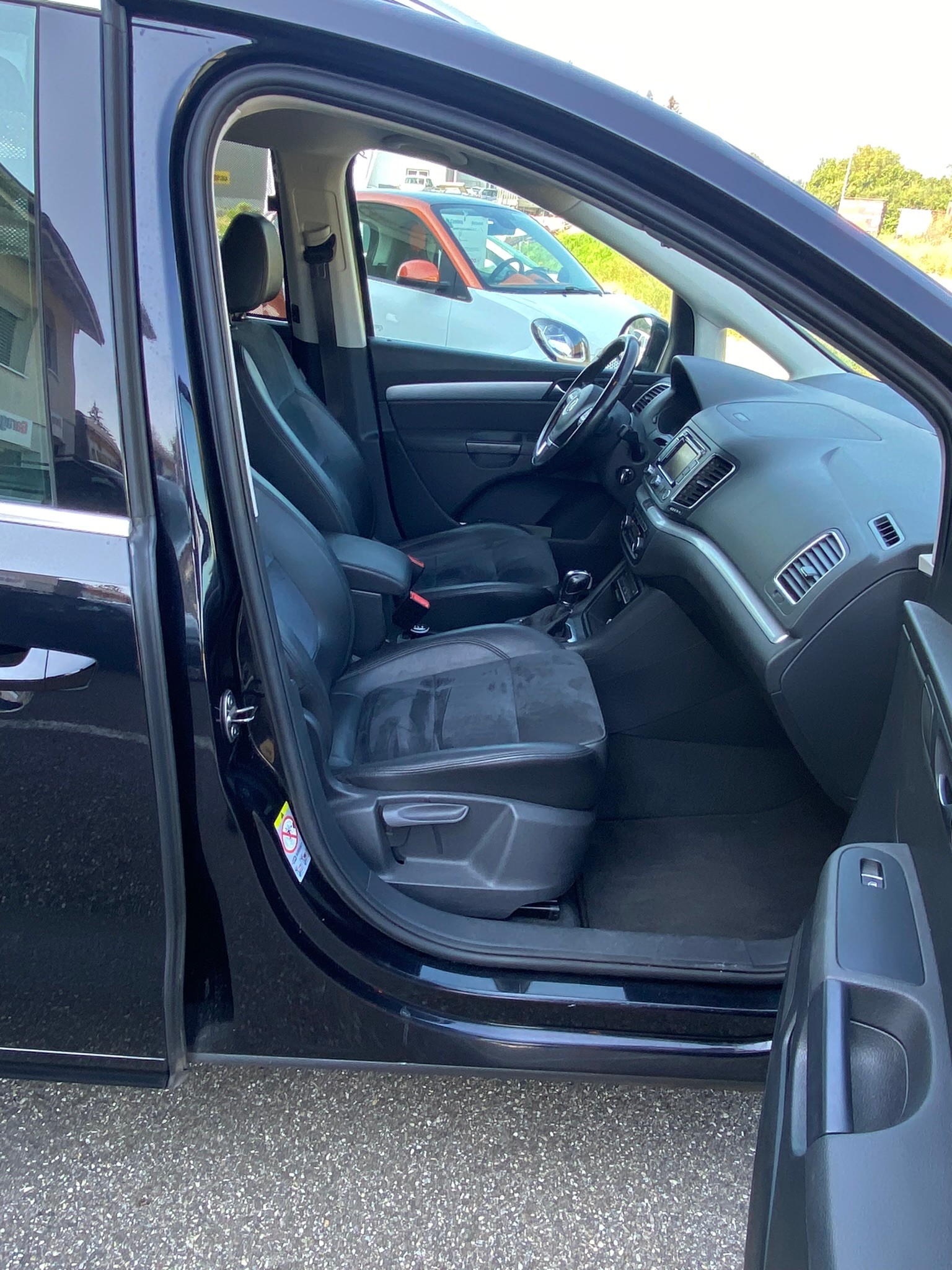 VW Sharan 2.0 TSI Highline DSG-image-9