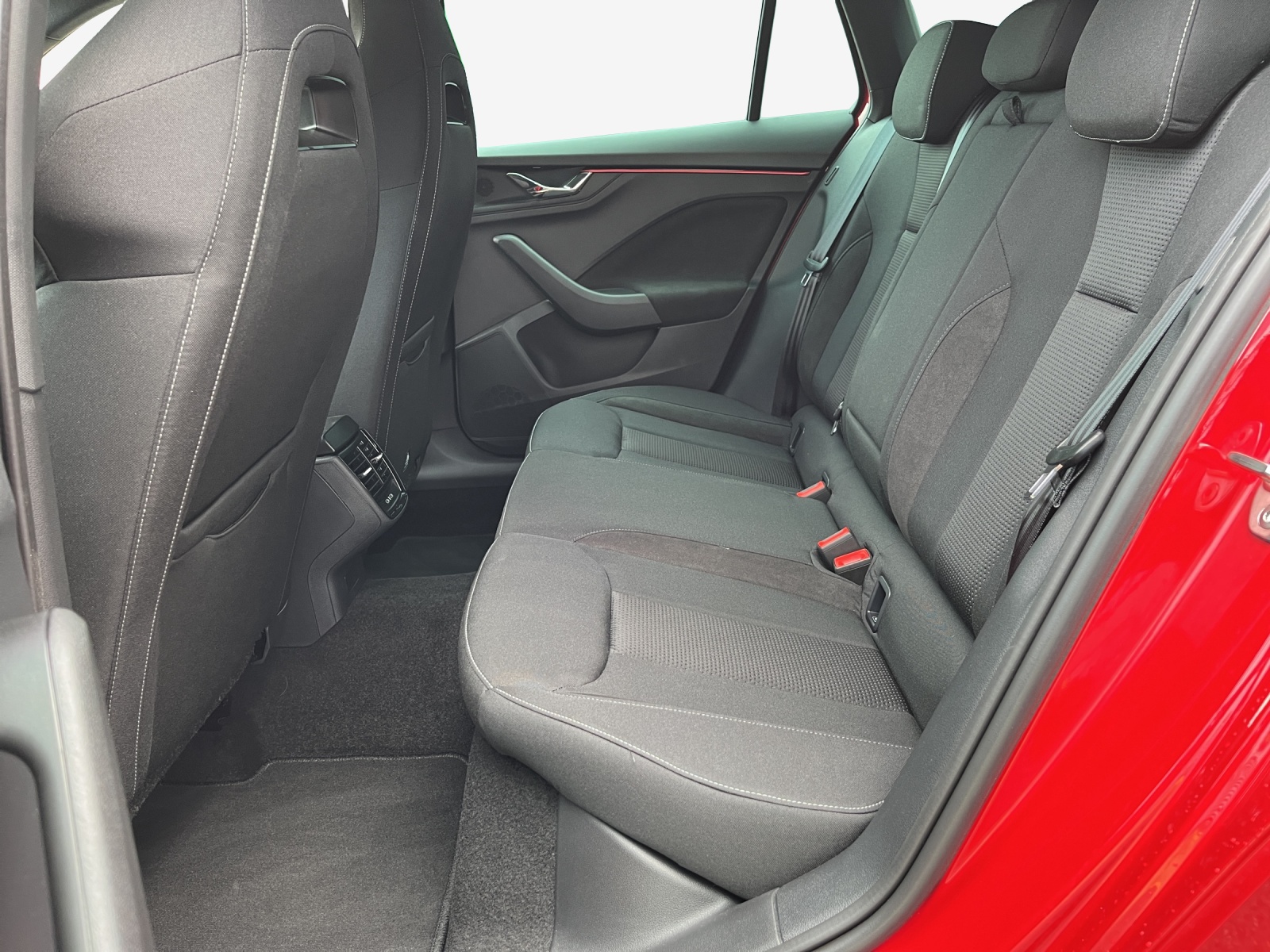 SKODA Scala DY 1.5 TSI 150 PS 7DSG-image-11