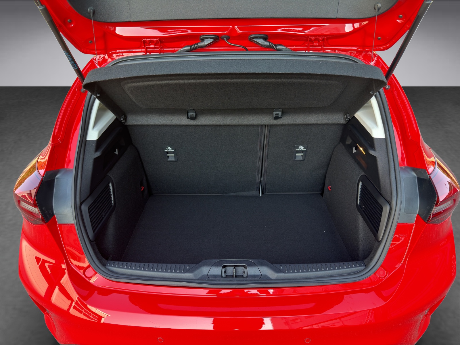 FORD Focus 1.0i EcoB Hybrid 125 Titanium-image-15